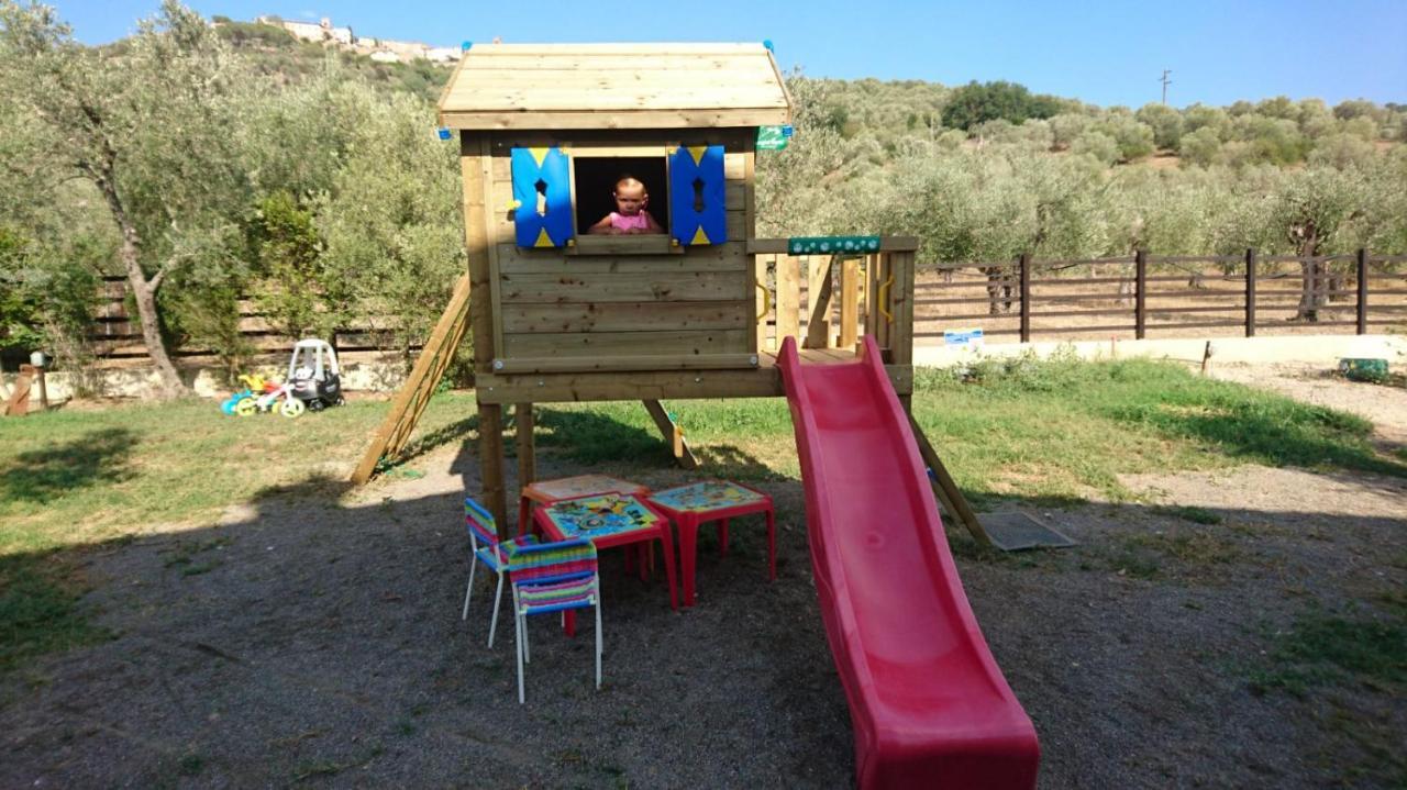 Il Barbagianni Bed and Breakfast Montepescali Exteriör bild