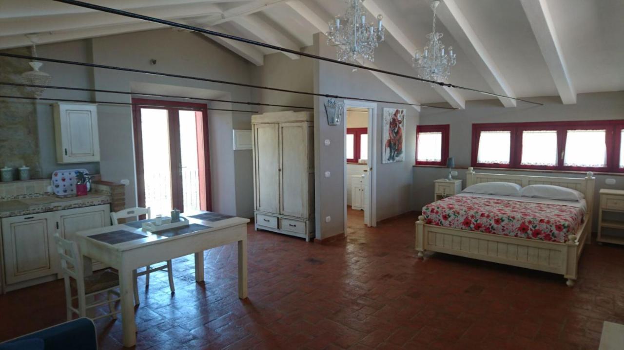 Il Barbagianni Bed and Breakfast Montepescali Exteriör bild