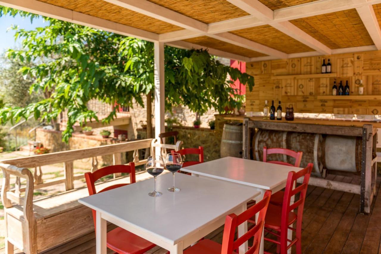 Il Barbagianni Bed and Breakfast Montepescali Exteriör bild